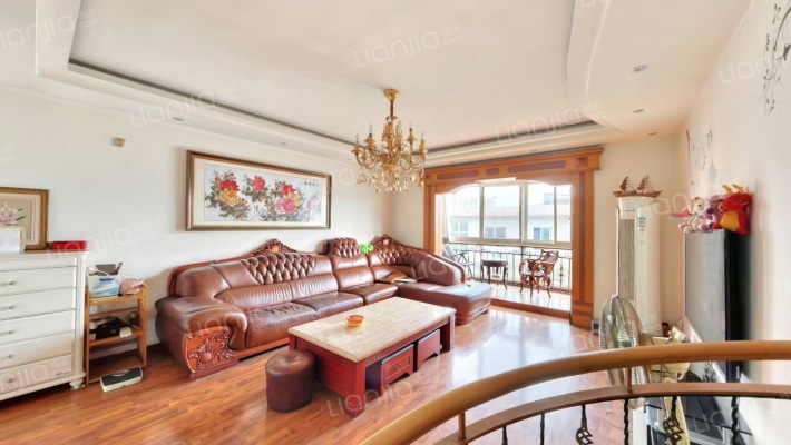 藏卫路中段99号二手房实景图