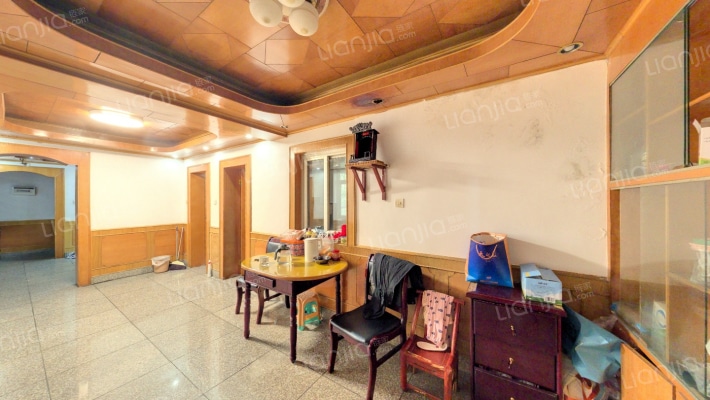 阳光花园二手房实景图