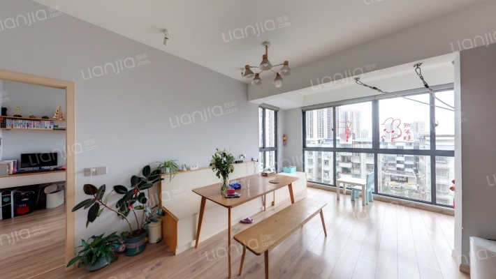 香滨左岸三组团二手房实景图