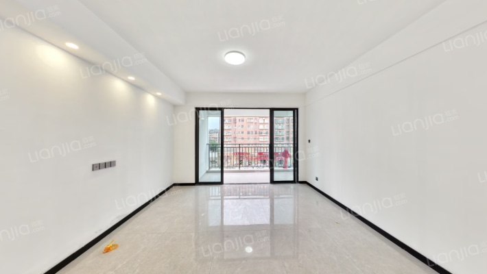 长沙中交世通国际二手房实景图