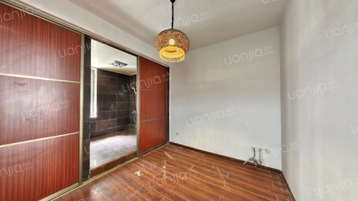 永胜路27号二手房实景图