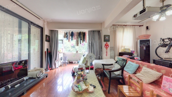 中航小区二手房实景图