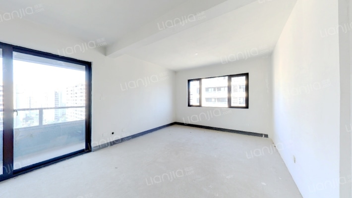 瑧鸿华庭二手房实景图