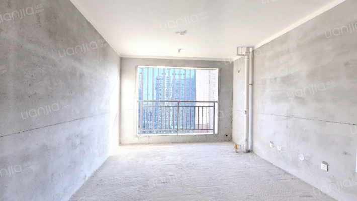 华隆国际二手房实景图