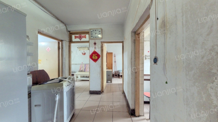 政法家属院二手房实景图