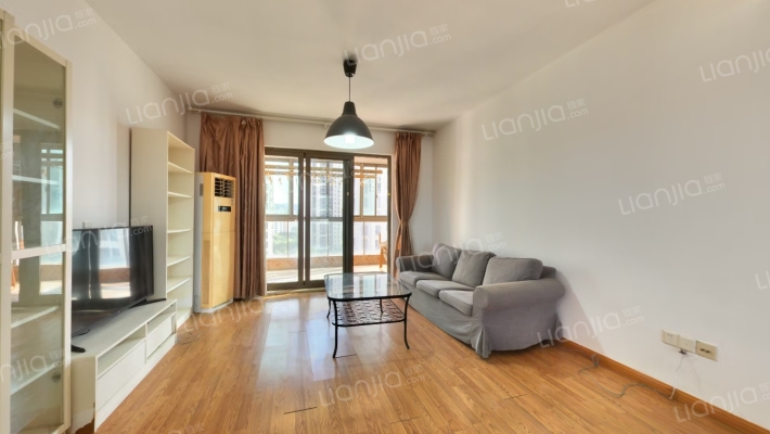 天都花园二手房实景图