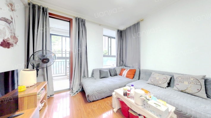 馨佳园(菊泉街1346弄)二手房实景图