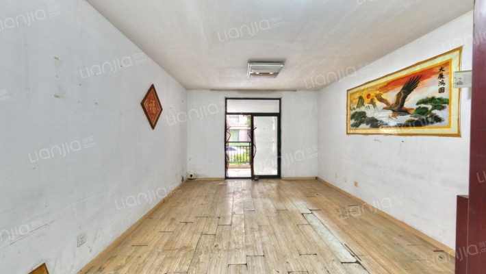 西城秀里二手房实景图