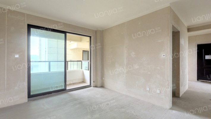 德信金成观澜大院二手房实景图