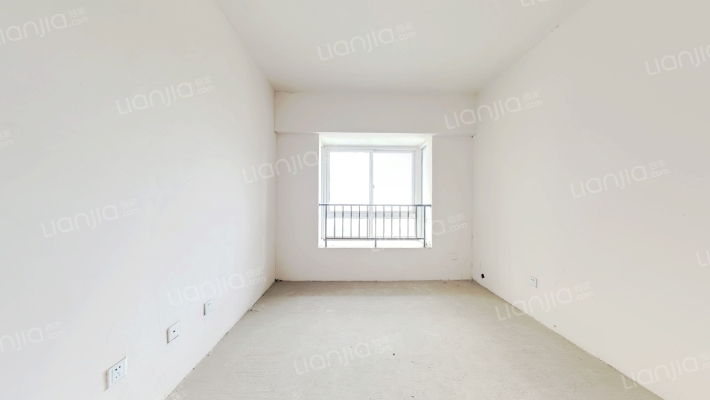 霏红榭三期二手房实景图