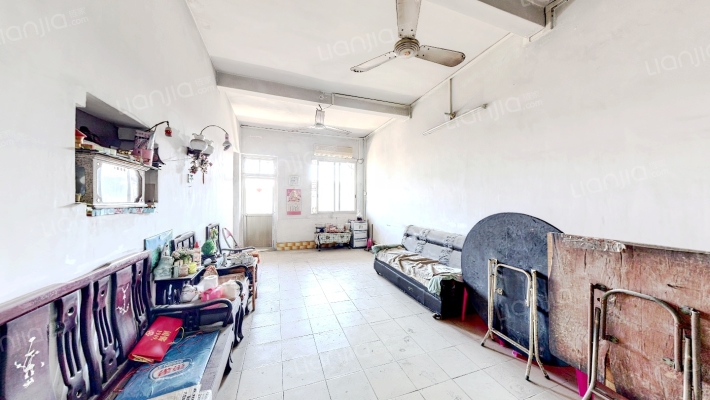 文峰中路十一巷二手房实景图