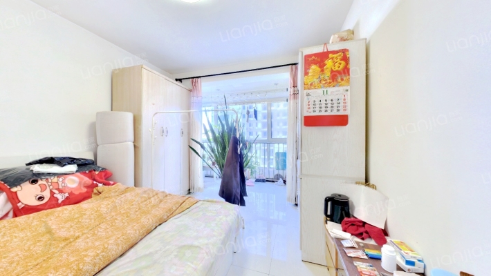 世博广场二手房实景图