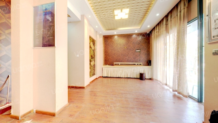 翠屏国际香樟苑二手房实景图