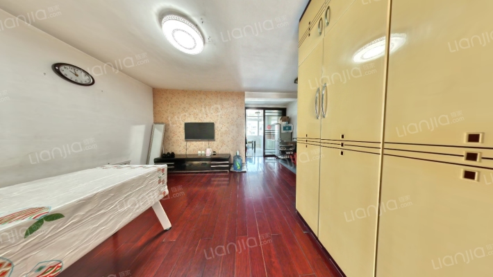 圣华庭二手房实景图