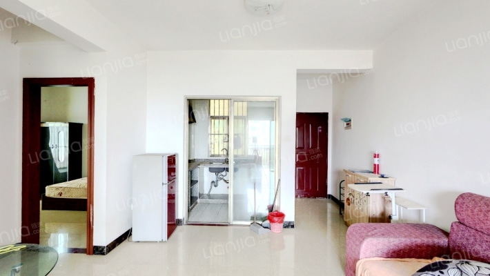 中央华府二手房实景图