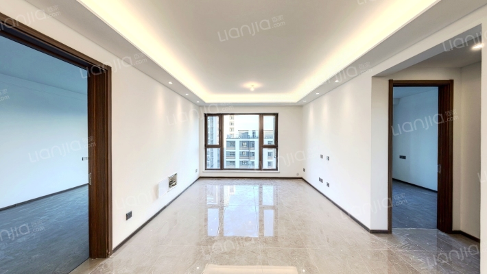 龙湖华煜江与城（二期）二手房实景图