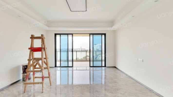 碧桂园·滨海国际君澜湾二手房实景图