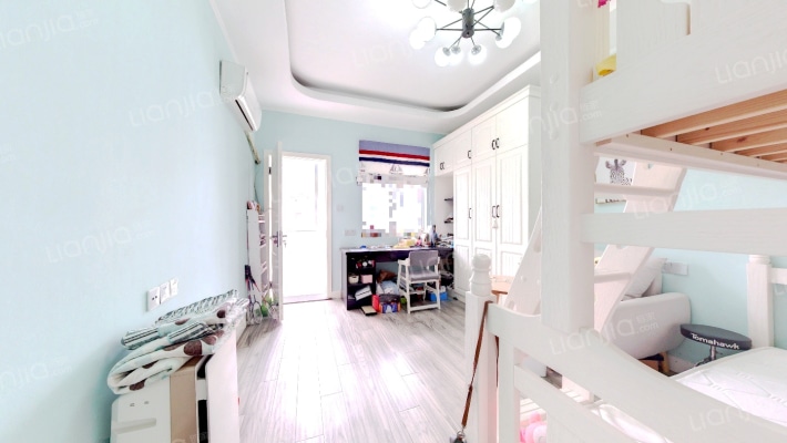 实小弄二手房实景图