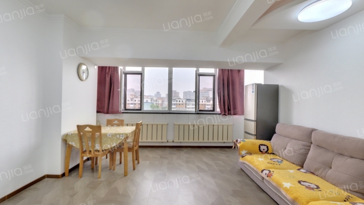 美嘉城二手房实景图