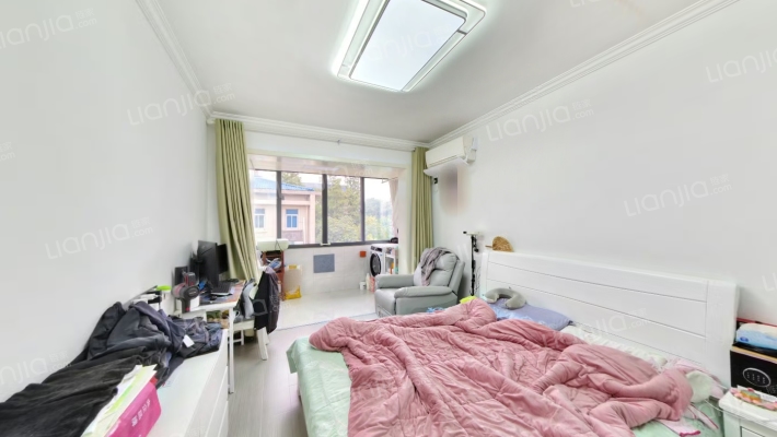 艺苑村二手房实景图