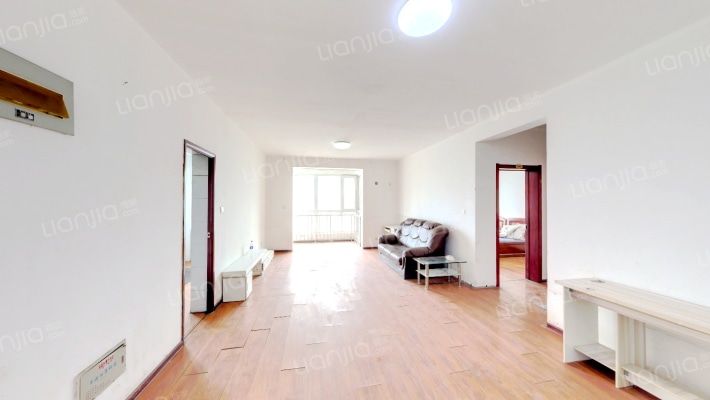 源尚公寓二手房实景图