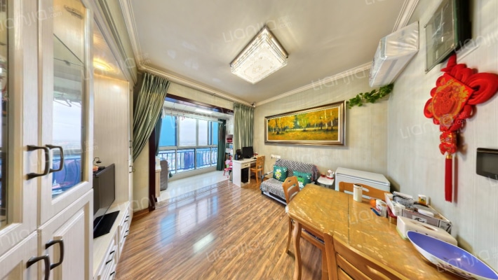 碧桂园凤凰城芷兰湾二手房实景图