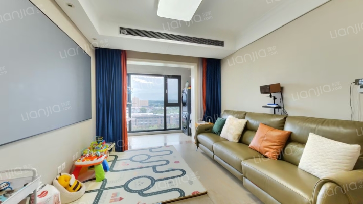 融创天朗南长安街壹号三期二手房实景图