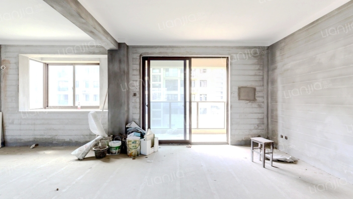 鸿盛家园二手房实景图