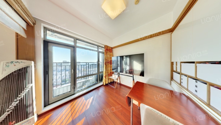 柏悦国际公寓二手房实景图