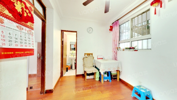 绿梅一村二手房实景图