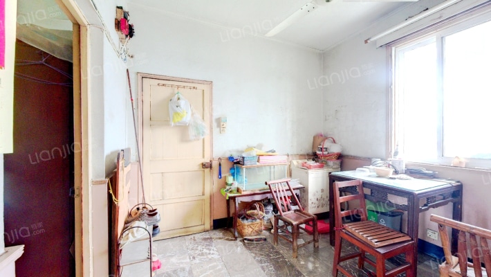 真合社区二手房实景图