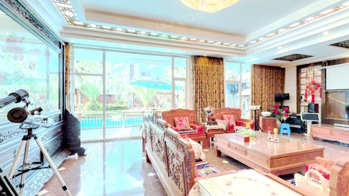 岭东紫郡二手房实景图