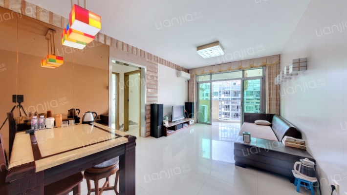 信义假日名城五期A逸翠园二手房实景图