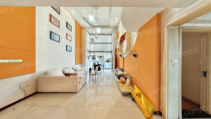 新锐地带二手房实景图