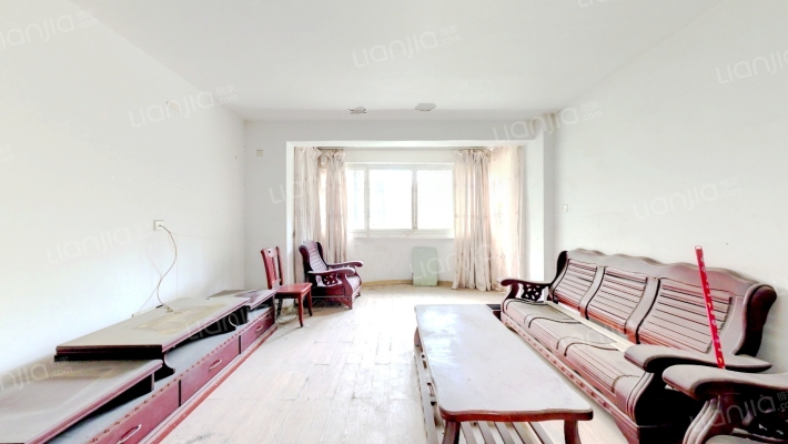 西园新苑一期二手房实景图