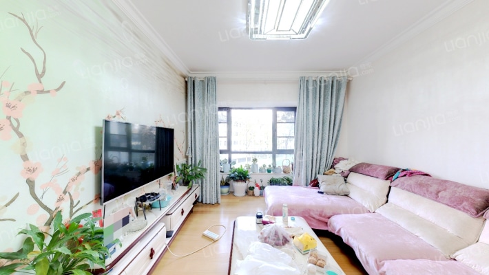 实力山语间二手房实景图