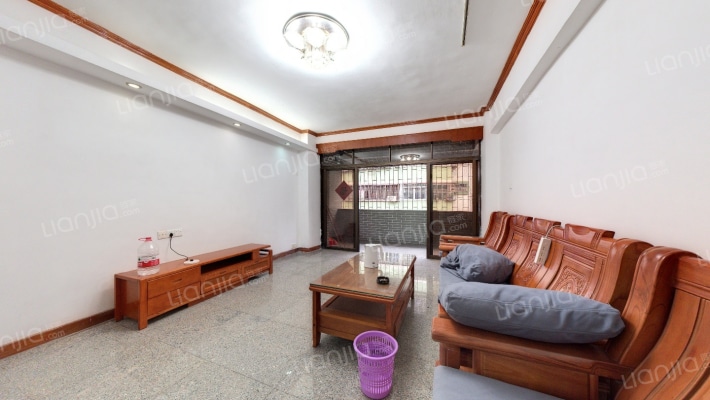 新兴花园二手房实景图