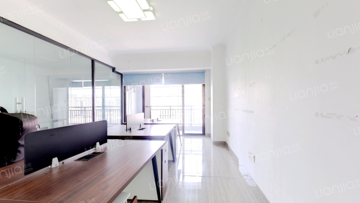 八方新越二手房实景图