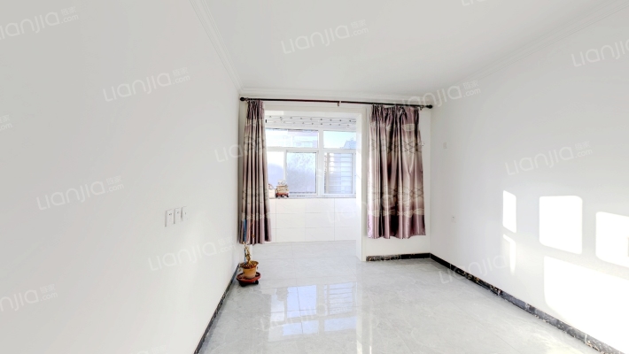 衬布总厂宿舍二手房实景图