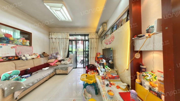 绿海名居二手房实景图