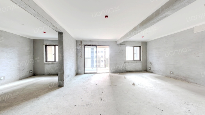 世茂东望二手房实景图