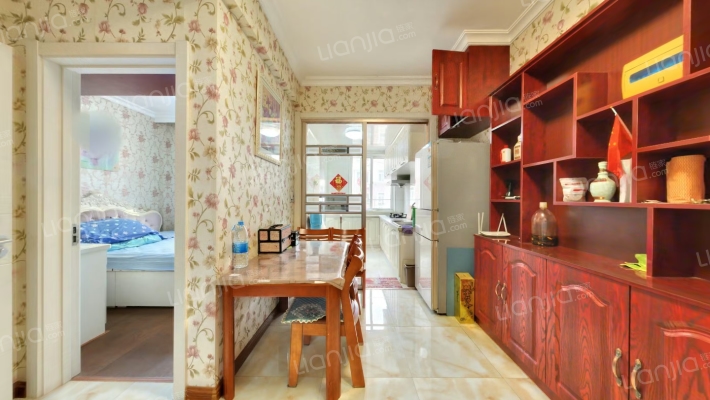 名贵山庄青年公寓二手房实景图