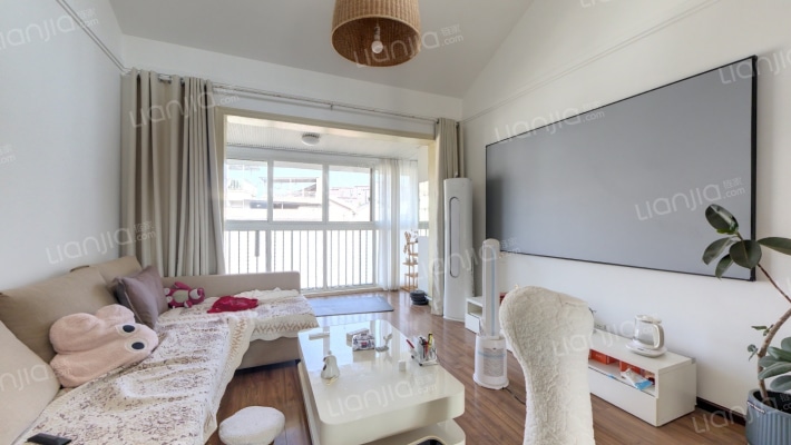 兴堰丽景D区二手房实景图