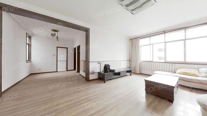 新星贸易公司家属院二手房实景图