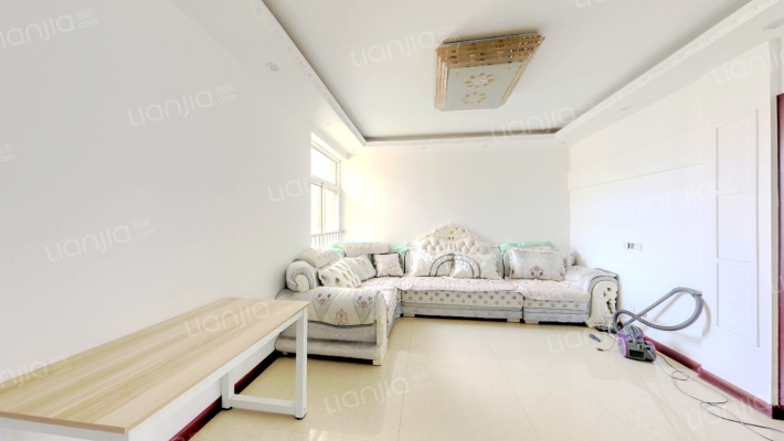 荣鑫花苑二手房实景图