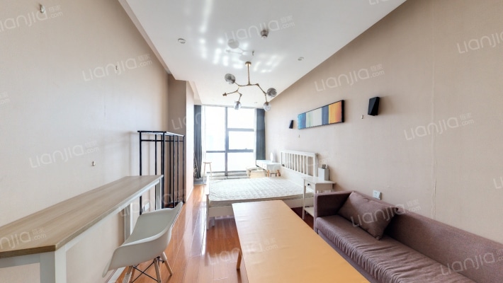 蓝山CBD二手房实景图