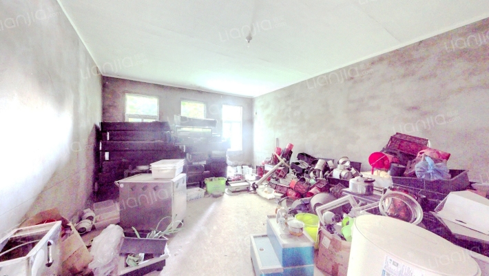 三清玫瑰园二手房实景图