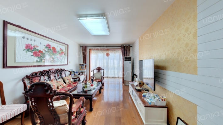 鑫瑞名苑二手房实景图