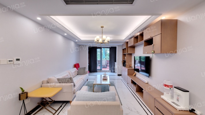 融信孔雀蓝轩二手房实景图