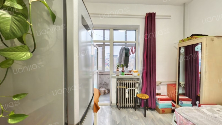 东安路200号二手房实景图